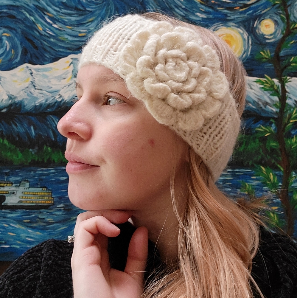 White Knit Flower Headband
